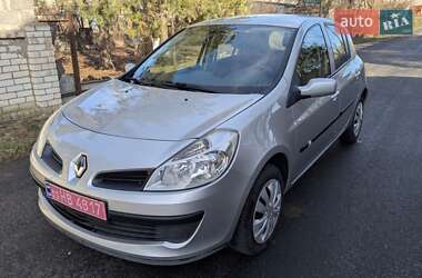 Хетчбек Renault Clio 2006 в Миколаєві