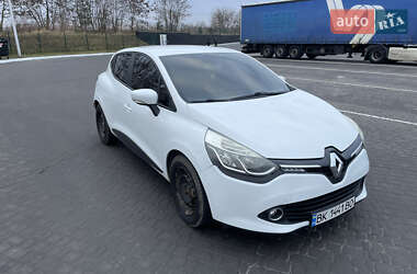 Хэтчбек Renault Clio 2013 в 