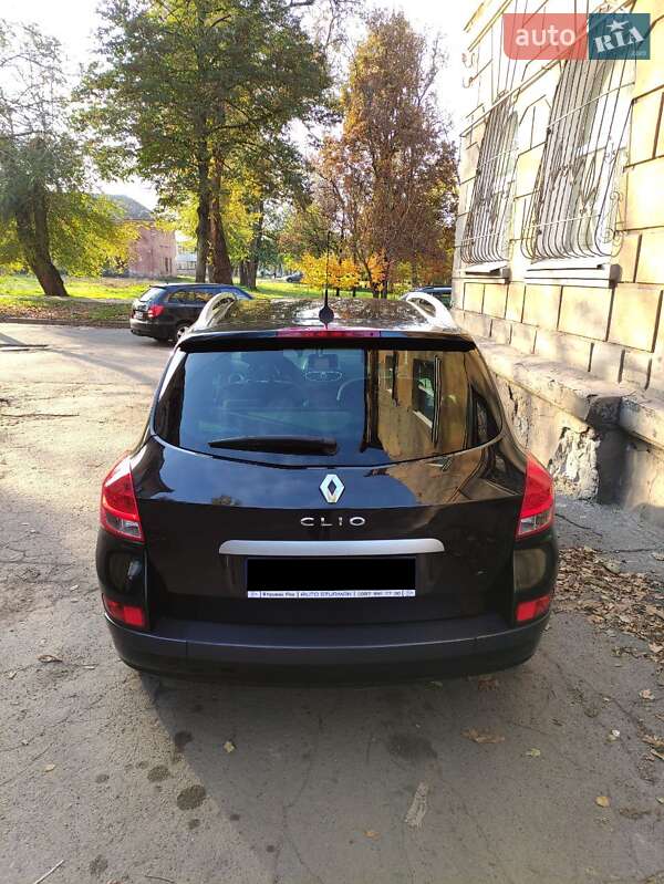 Универсал Renault Clio 2010 в Житомире