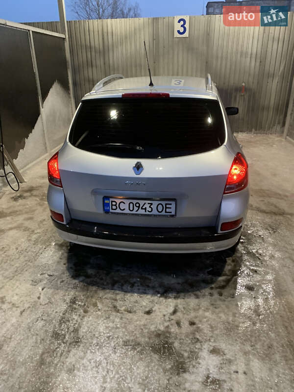 Хэтчбек Renault Clio 2008 в Костополе