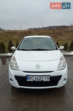 Хэтчбек Renault Clio 2011 в Львове