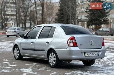 Седан Renault Clio 2006 в Виннице