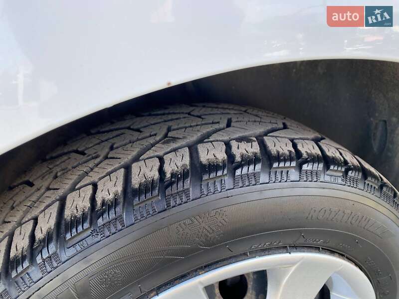 Универсал Renault Clio 2012 в Львове