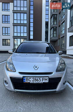 Хэтчбек Renault Clio 2012 в Львове