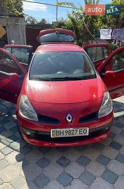 Хэтчбек Renault Clio 2006 в Одессе