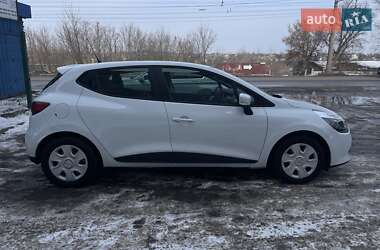 Хетчбек Renault Clio 2015 в Сумах