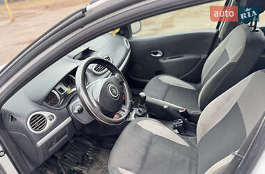 Универсал Renault Clio 2011 в 