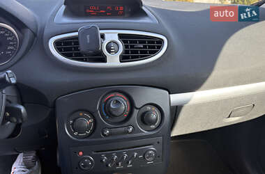 Универсал Renault Clio 2008 в 