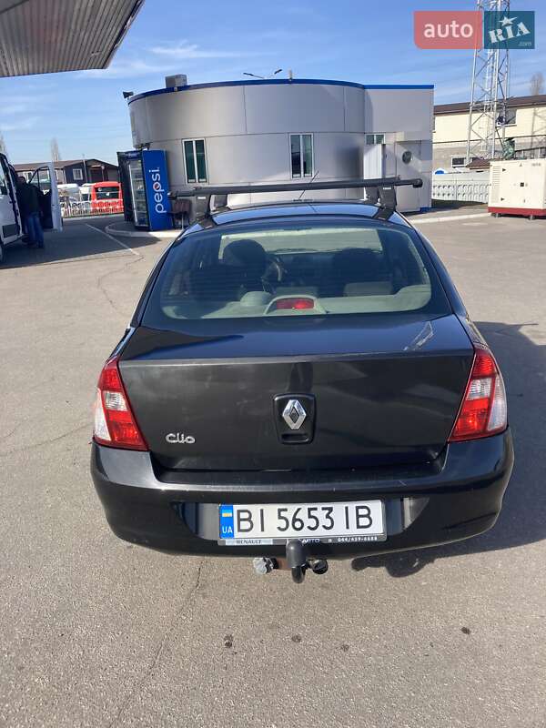 Седан Renault Clio 2006 в Кременчуге