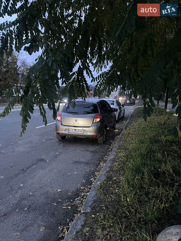 Хетчбек Renault Clio 2013 в Києві