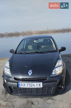 Хетчбек Renault Clio 2009 в Дніпрі