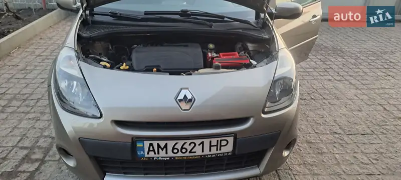 Универсал Renault Clio 2011 в 