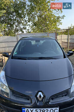 Хэтчбек Renault Clio 2007 в Харькове