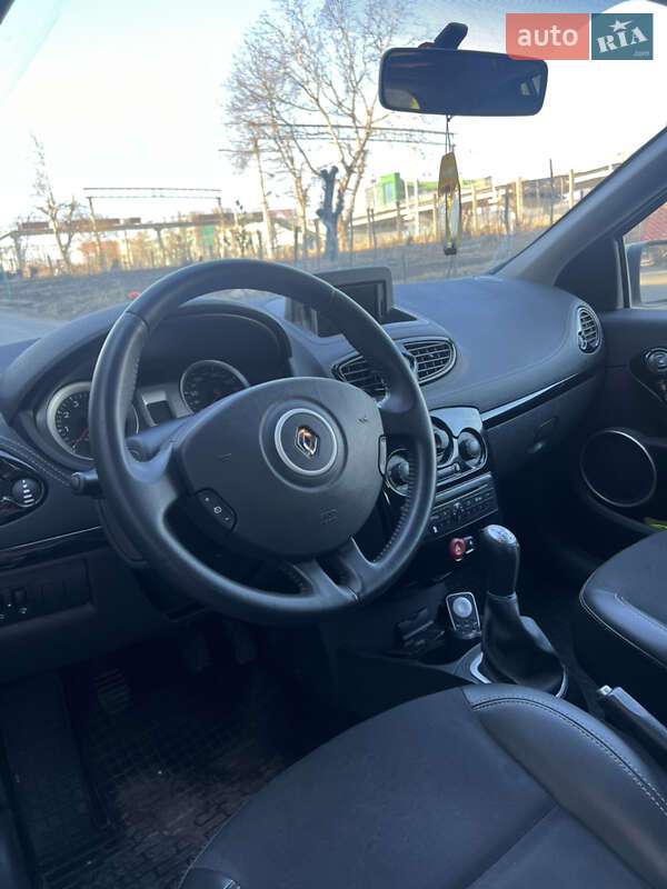 Універсал Renault Clio 2011 в Тернополі