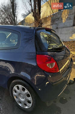 Хэтчбек Renault Clio 2008 в 