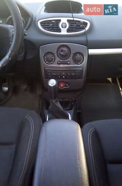 Універсал Renault Clio 2011 в 