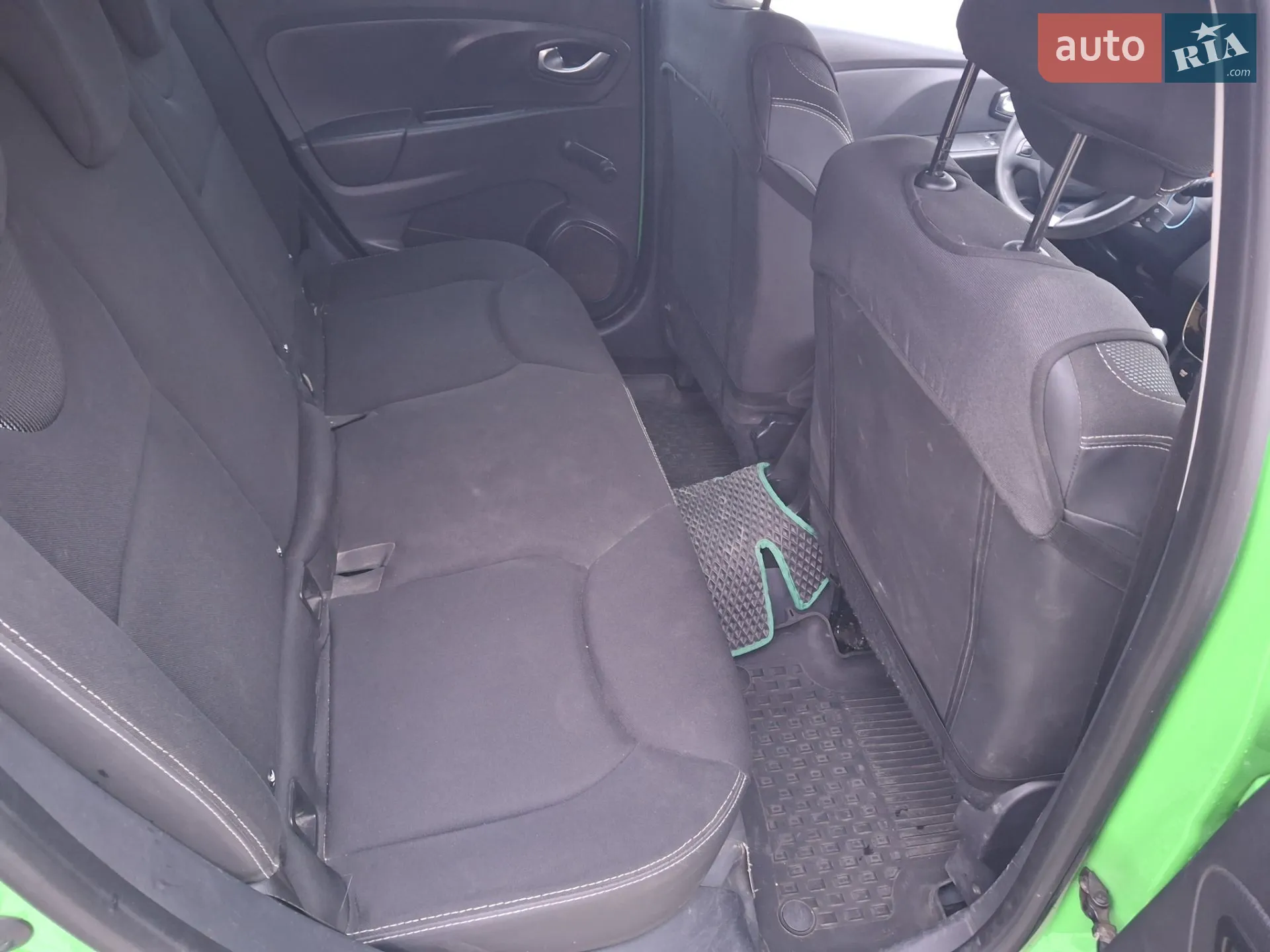 2015 Renault Clio - мініатюра 9