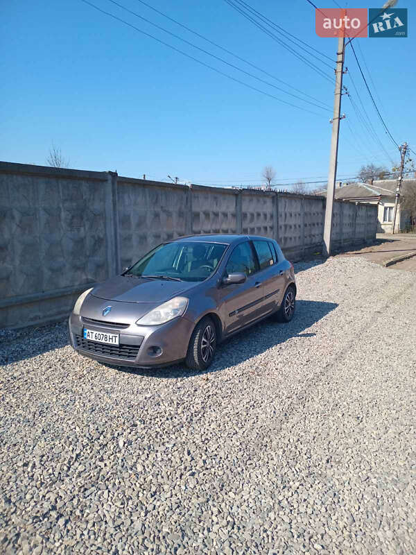 Renault Clio 2010