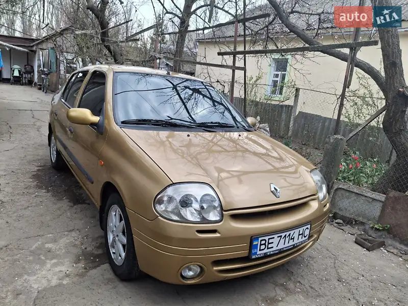 Renault Clio 2001