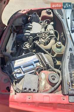 Хэтчбек Renault Clio 1997 в 
