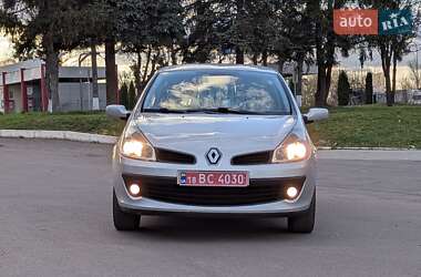 Хэтчбек Renault Clio 2008 в 
