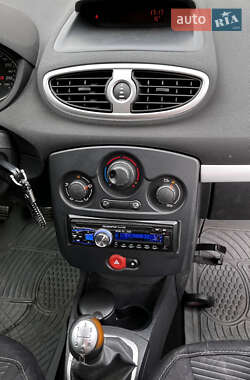 Универсал Renault Clio 2008 в 