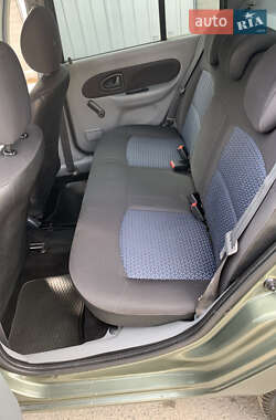 Седан Renault Clio 2007 в 