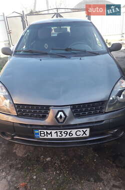 Хэтчбек Renault Clio 2003 в 