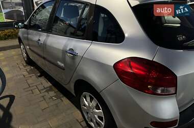 Универсал Renault Clio 2008 в 