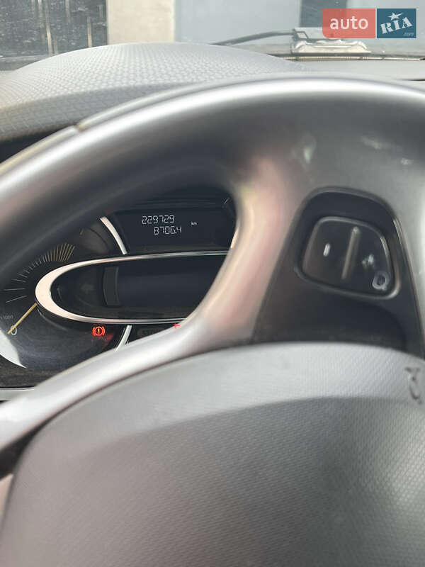 Універсал Renault Clio 2015 в Івано-Франківську фото 6 Універсал Renault Clio 2015 в Івано-Франківську