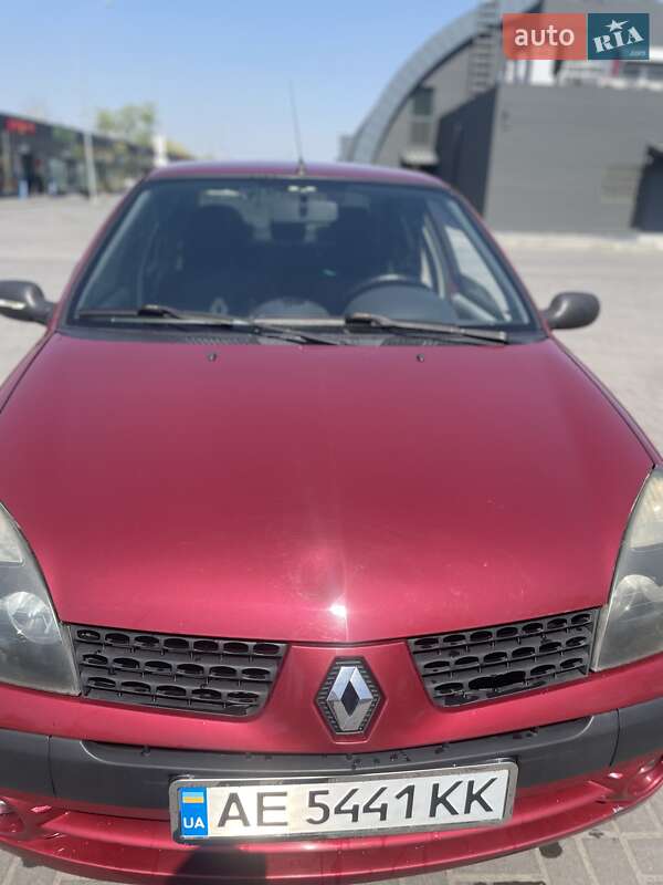 Renault Clio 2003