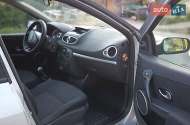 Универсал Renault Clio 2008 в Летичеве