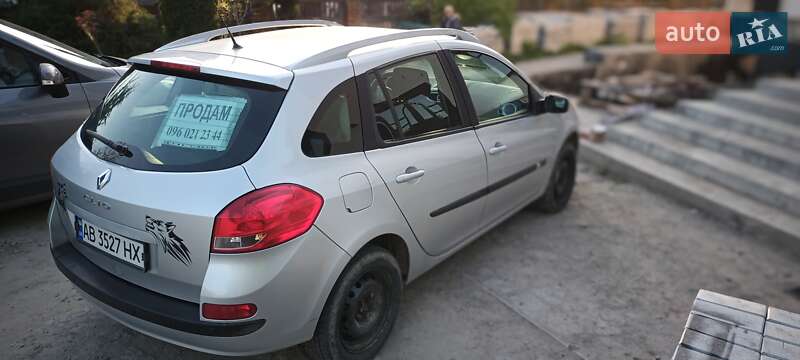 Універсал Renault Clio 2008 в Летичіві