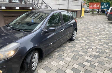 Хэтчбек Renault Clio 2008 в 