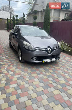 Універсал Renault Clio 2015 в Тячеві Універсал Renault Clio 2015 в Тячеві
