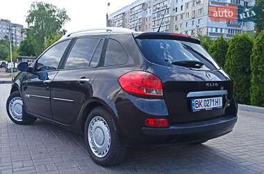 Универсал Renault Clio 2010 в 