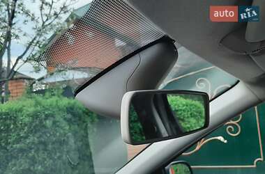 Хетчбек Renault Clio 2012 в 