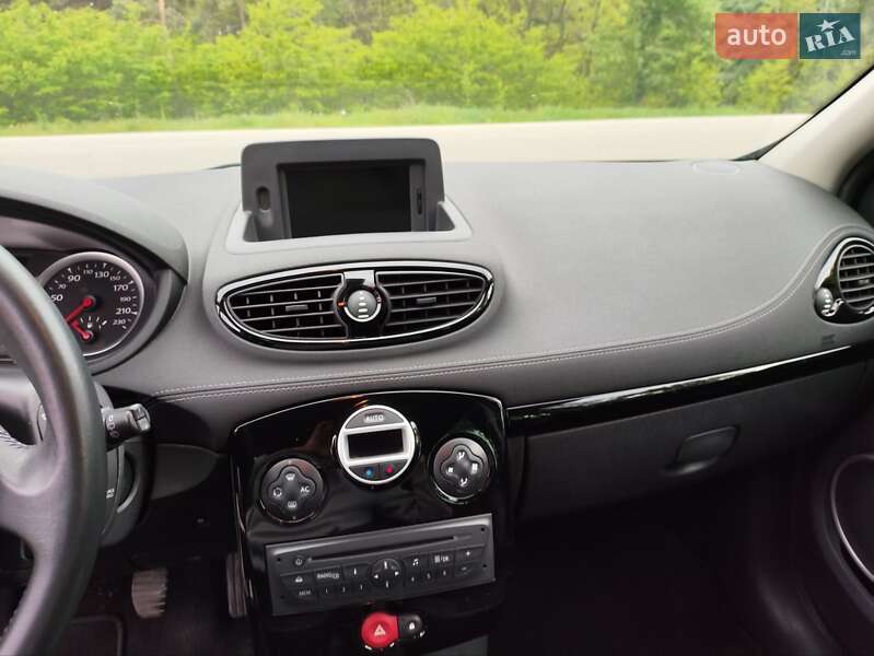 Універсал Renault Clio 2012 в Переяславі