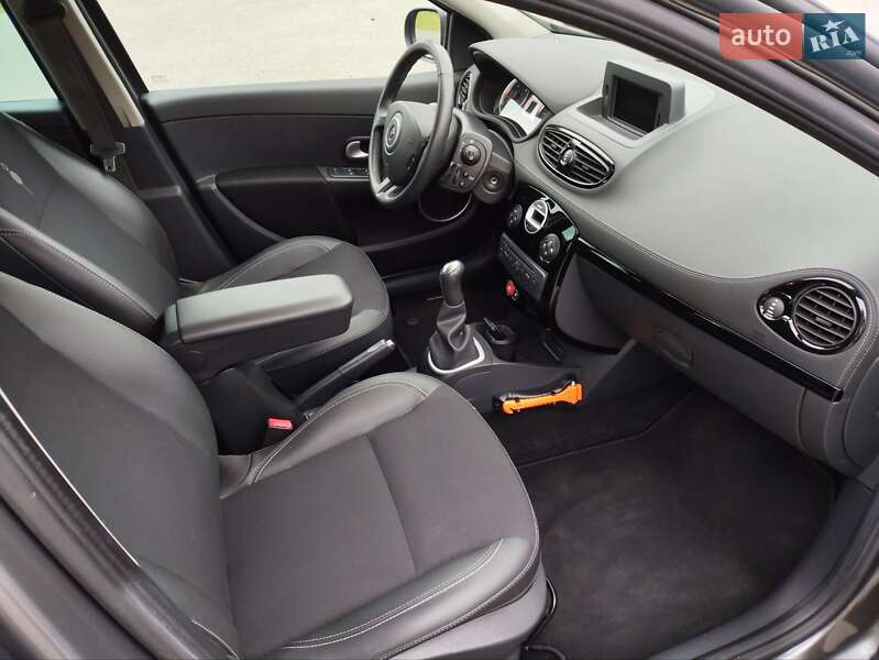 Універсал Renault Clio 2012 в Переяславі