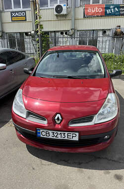 Хэтчбек Renault Clio 2008 в 