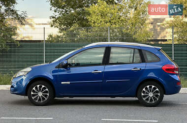 Универсал Renault Clio 2010 в 