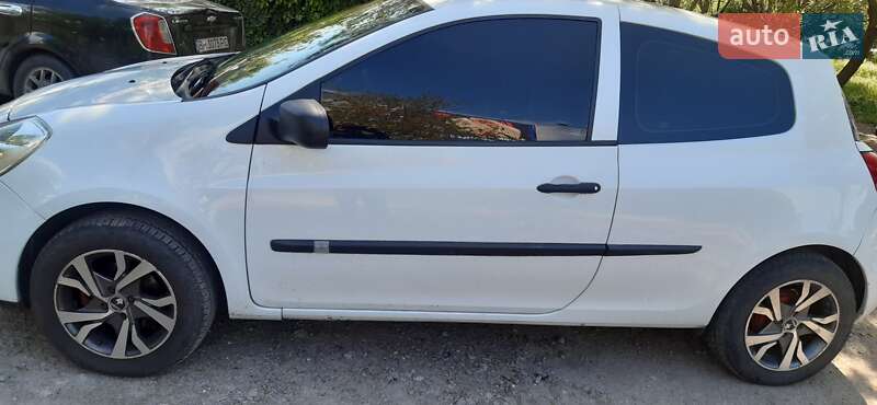 Renault Clio 2010