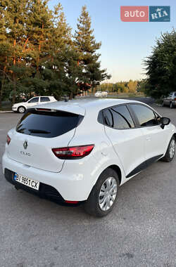 Хетчбек Renault Clio 2015 в 