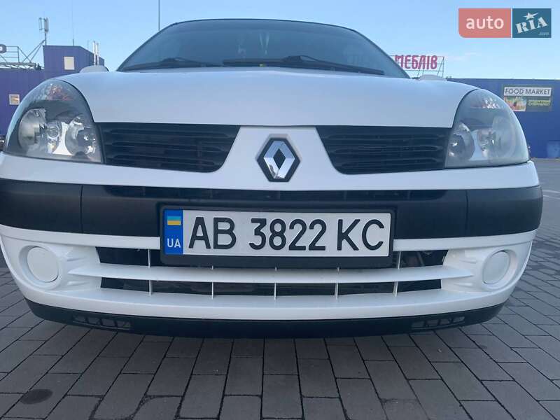 Renault Clio 2005