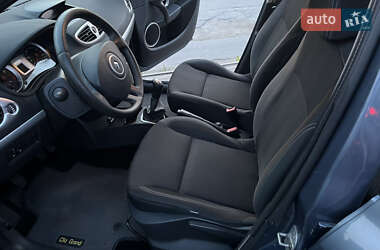 Универсал Renault Clio 2009 в 
