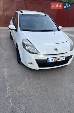 Хетчбек Renault Clio 2011 в 