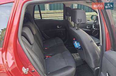 Универсал Renault Clio 2010 в 