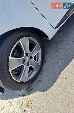 Универсал Renault Clio 2015 в 