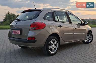 Универсал Renault Clio 2011 в 