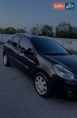 Хэтчбек Renault Clio 2008 в 